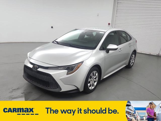 Photo of 2021 Gray Toyota Corolla