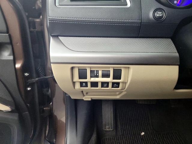 Photo of 2019 Brown Subaru Outback