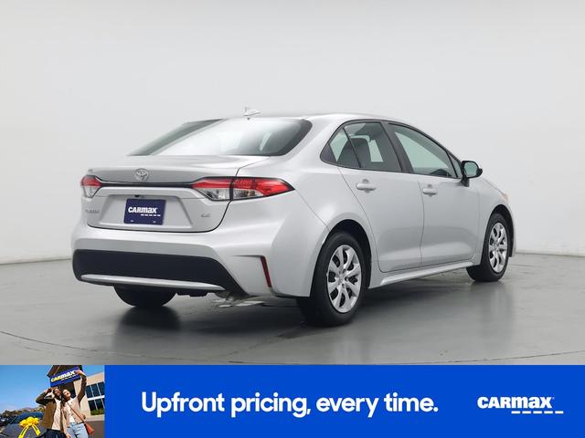 Photo of 2022 Silver Toyota Corolla