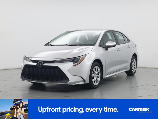 Photo of 2022 Silver Toyota Corolla