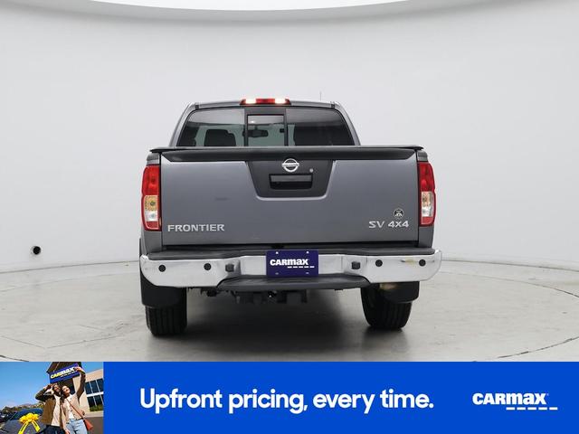 Photo of 2016 Gray Nissan Frontier