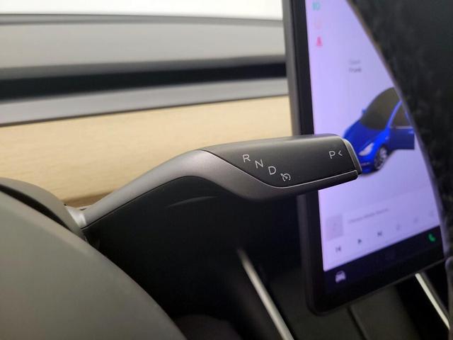 Photo of 2020 Blue Tesla Model 3