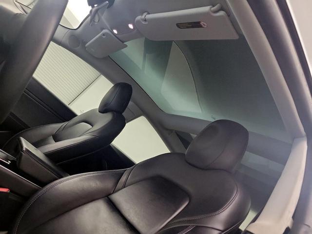 Photo of 2020 Blue Tesla Model 3