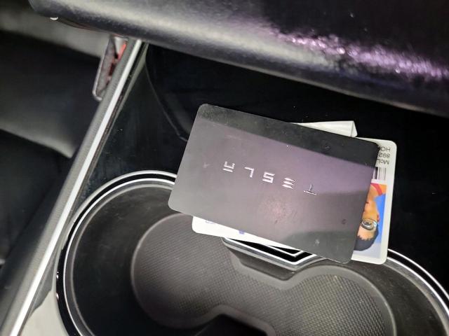 Photo of 2020 Blue Tesla Model 3