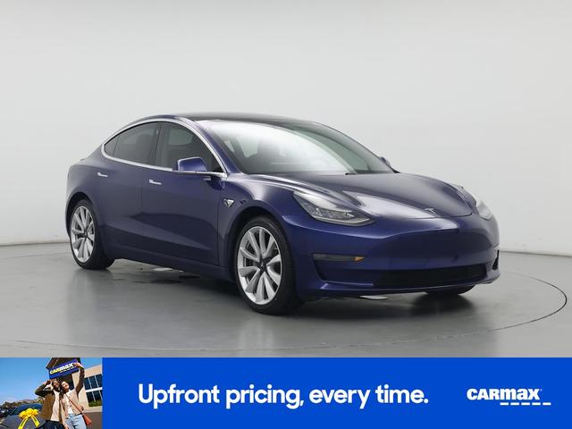 Photo of 2020 Blue Tesla Model 3