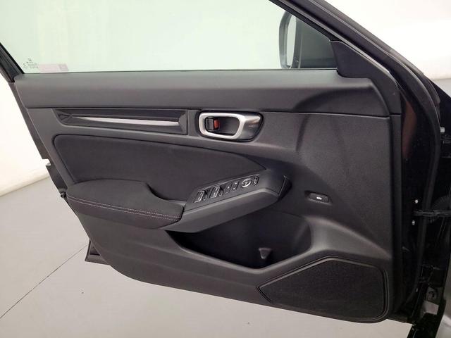 Photo of 2022 Black Honda Civic