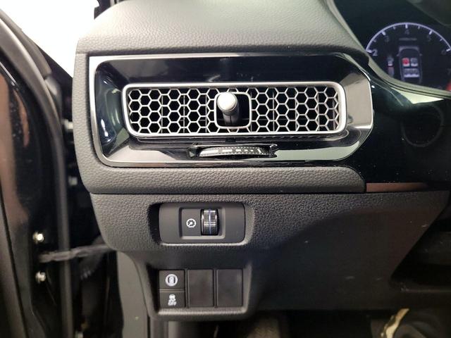 Photo of 2022 Black Honda Civic
