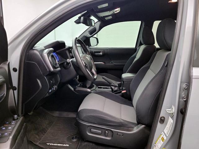 Photo of 2021 Silver Toyota Tacoma