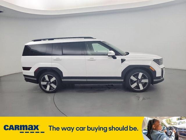 Photo of 2024 White Hyundai SANTA FE
