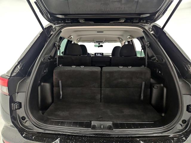 Photo of 2023 Black Mitsubishi Outlander