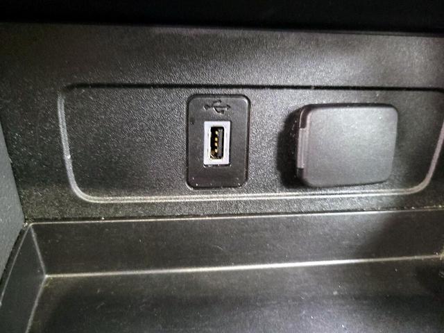 Photo of 2017 Blue Ford Escape