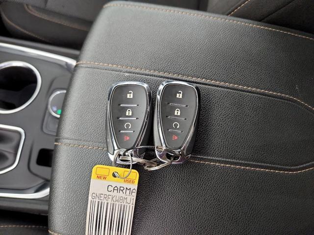 Photo of 2021 Black Chevrolet Traverse
