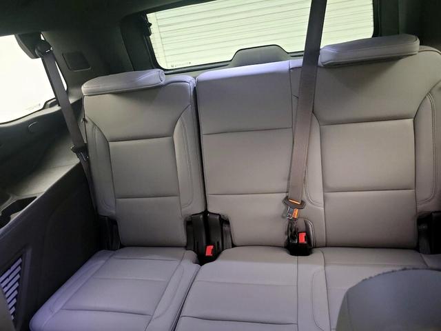 Photo of 2021 Black GMC Yukon