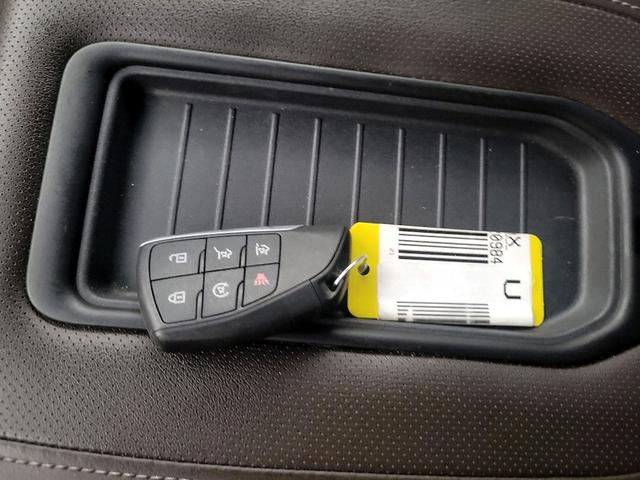 Photo of 2021 Black GMC Yukon