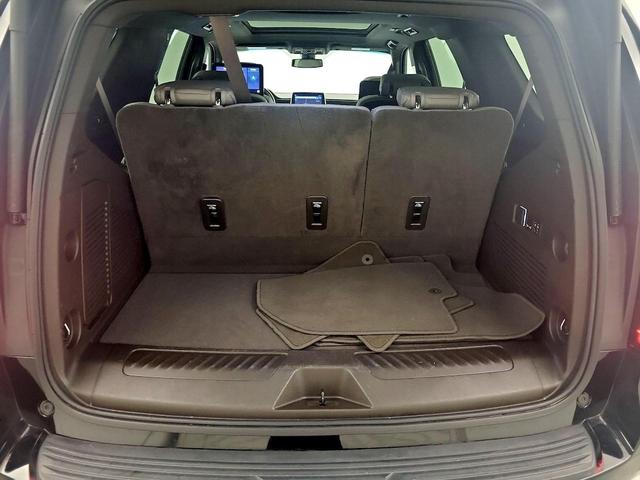 Photo of 2021 Black GMC Yukon