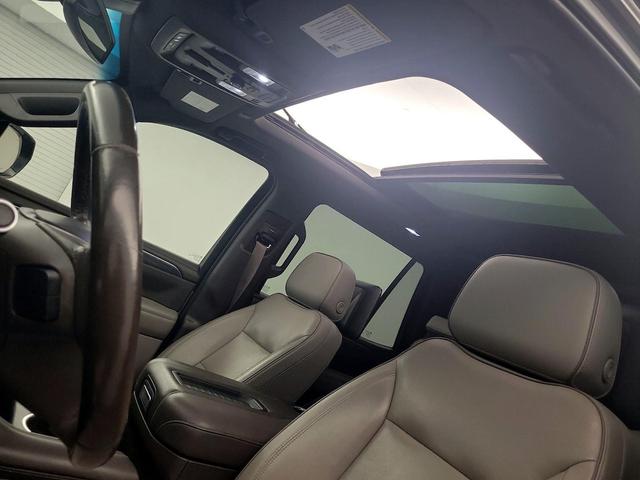 Photo of 2021 Black GMC Yukon
