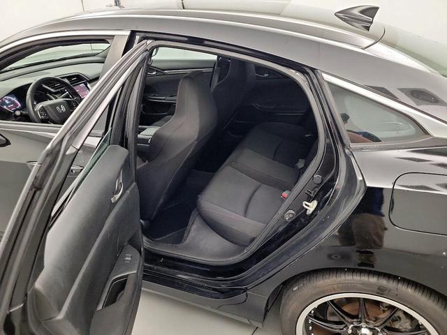Photo of 2018 Black Honda Civic