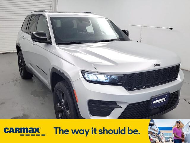 2022 Jeep Grand Cherokee