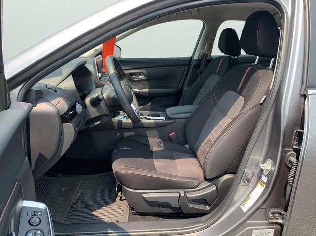 Photo of 2023 Gun Metallic Nissan Sentra