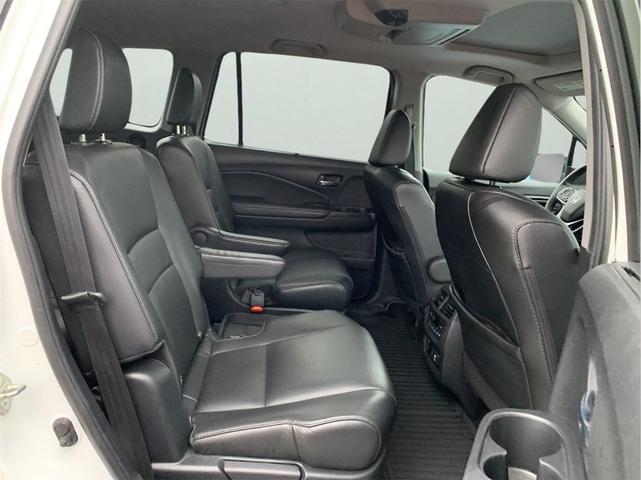 Photo of 2020 Platinum White Pearl Honda Pilot