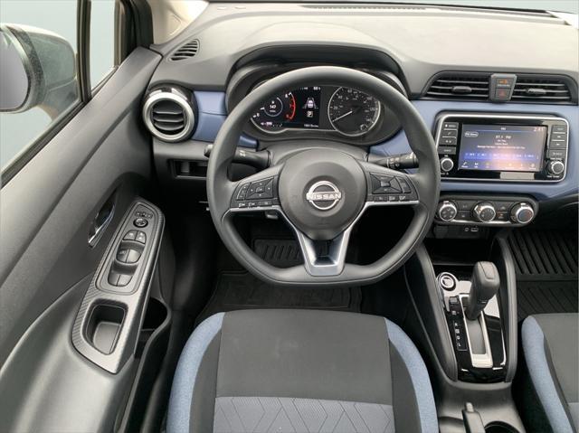 Photo of 2023 Gun Metallic Nissan Versa
