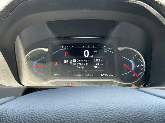 Photo of 2019 Lunar Silver Metallic Honda Pilot
