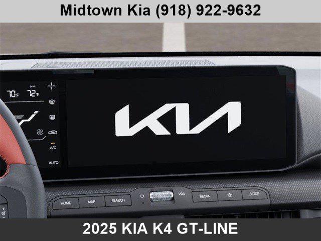 Photo of 2025 Aurora Black Pearl Kia K4