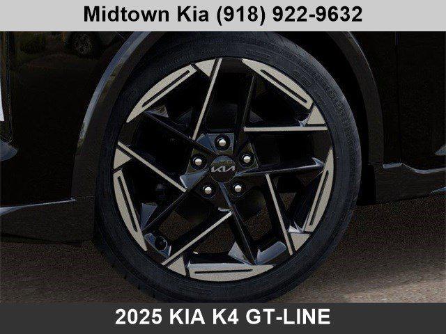 Photo of 2025 Aurora Black Pearl Kia K4