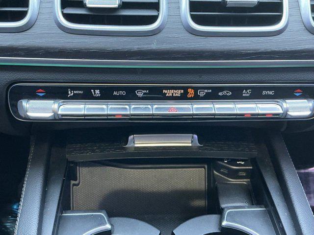 Photo of 2022 Polar White Mercedes-Benz GLE 350