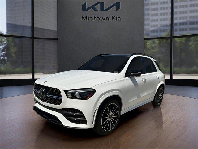 Photo of 2022 Polar White Mercedes-Benz GLE 350