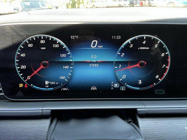 Photo of 2022 Polar White Mercedes-Benz GLE 350