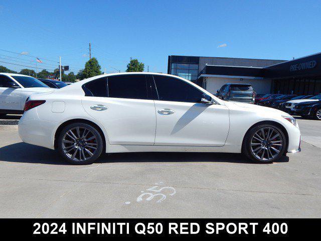 Photo of 2024 Majestic White INFINITI Q50