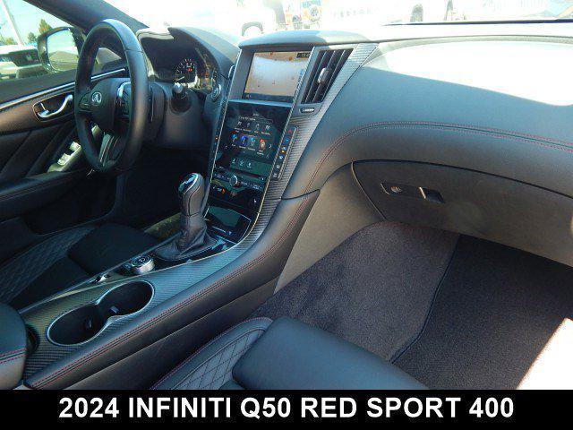 Photo of 2024 Majestic White INFINITI Q50