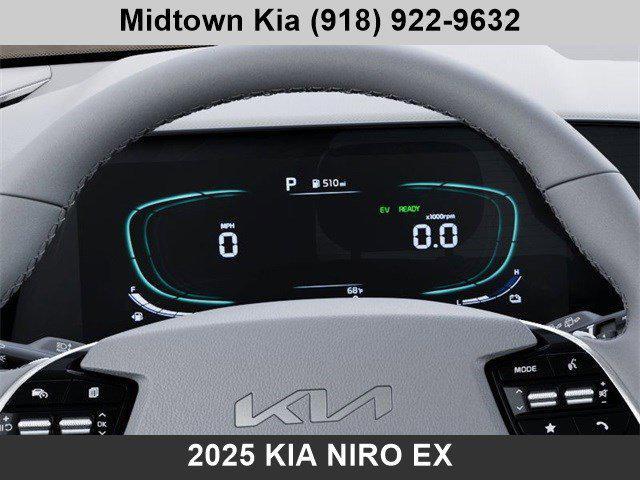 Photo of 2025 Interstellar Gray Kia Niro