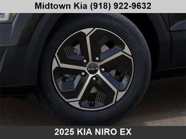 Photo of 2025 Interstellar Gray Kia Niro