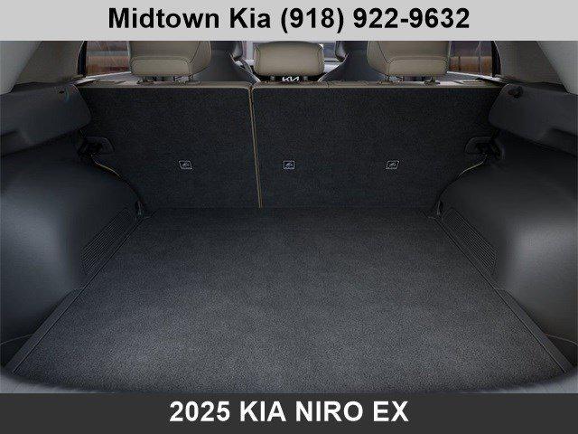 Photo of 2025 Interstellar Gray Kia Niro