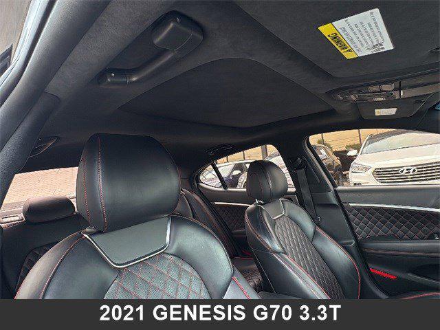 Photo of 2021 Vik Black Genesis G70