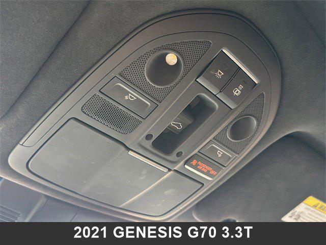 Photo of 2021 Vik Black Genesis G70