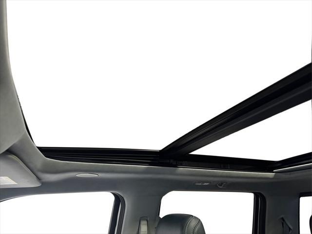Photo of 2021 Star White Metallic Tri-Coat Ford F-150
