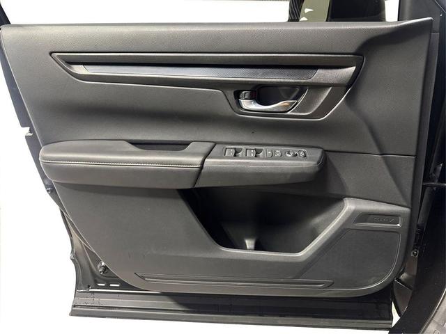 Photo of 2024 Crystal Black Pearl Honda CR-V Hybrid
