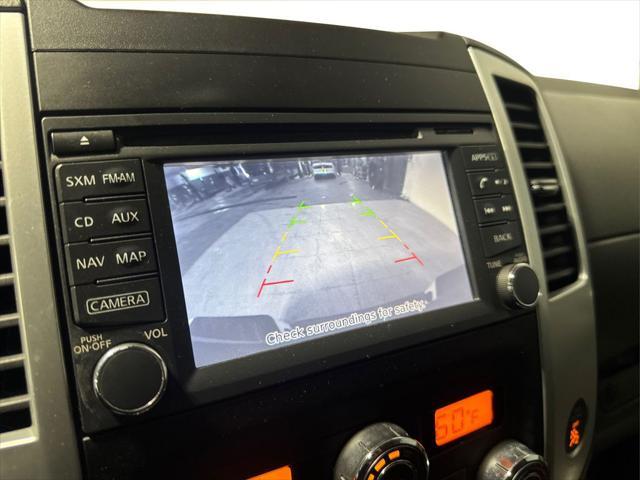 Photo of 2016 Glacier White Nissan Frontier