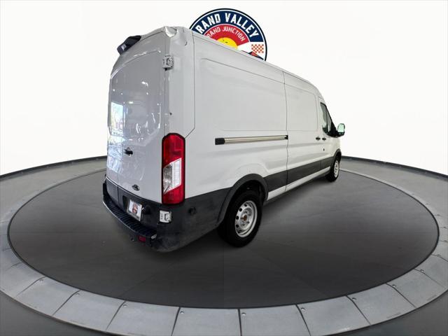 Photo of 2019 Oxford White Ford Transit-150