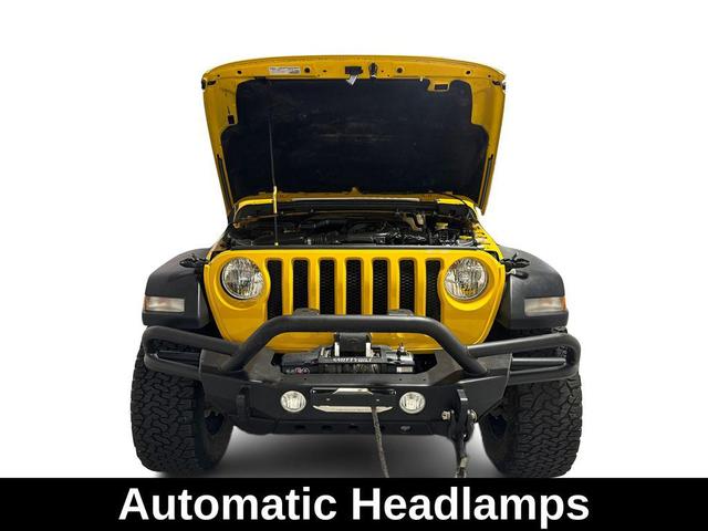 Photo of 2018 Baja Yellow Clearcoat Jeep Wrangler Unlimited