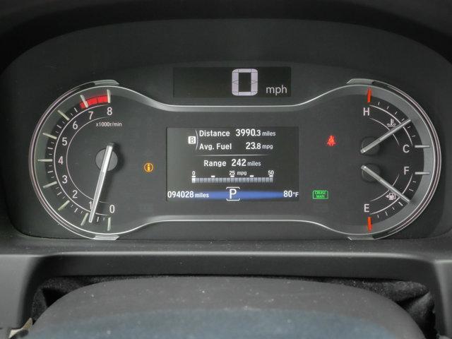 Photo of 2017 White Diamond Pearl Honda Pilot