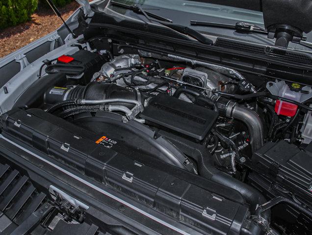 Photo of 2024 White Frost Tricoat GMC Sierra 2500