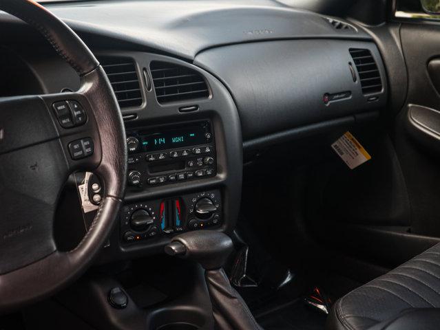 Photo of 2004 Black Chevrolet Monte Carlo