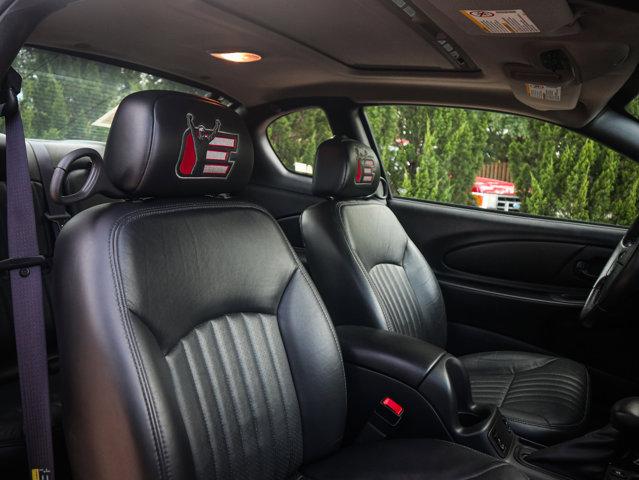 Photo of 2004 Black Chevrolet Monte Carlo