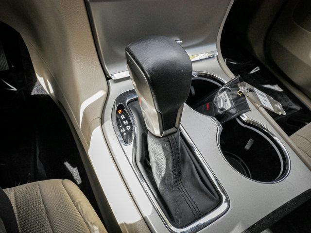 Photo of 2017 Granite Crystal Metallic Clearcoat Jeep Grand Cherokee