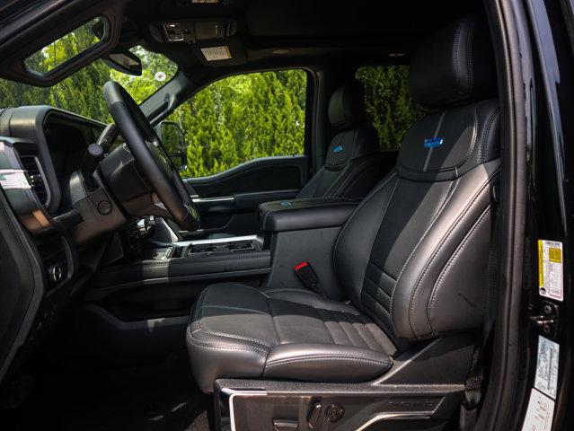 Photo of 2025 Agate Black Metallic Ford F-250