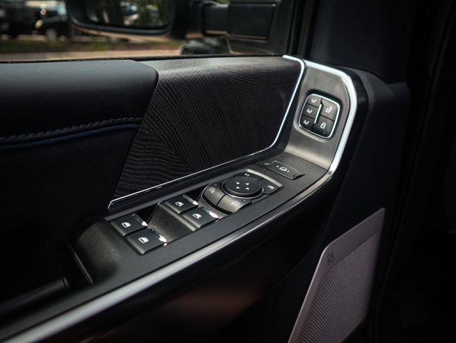 Photo of 2025 Agate Black Metallic Ford F-250